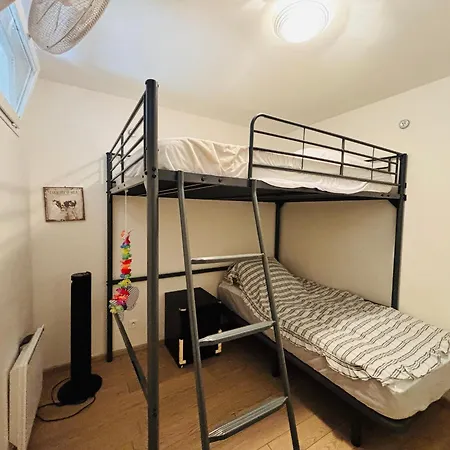 Saint-cyprien : T3 Moderne Proche Avec Parking Prive - Fr-1-309-549 *