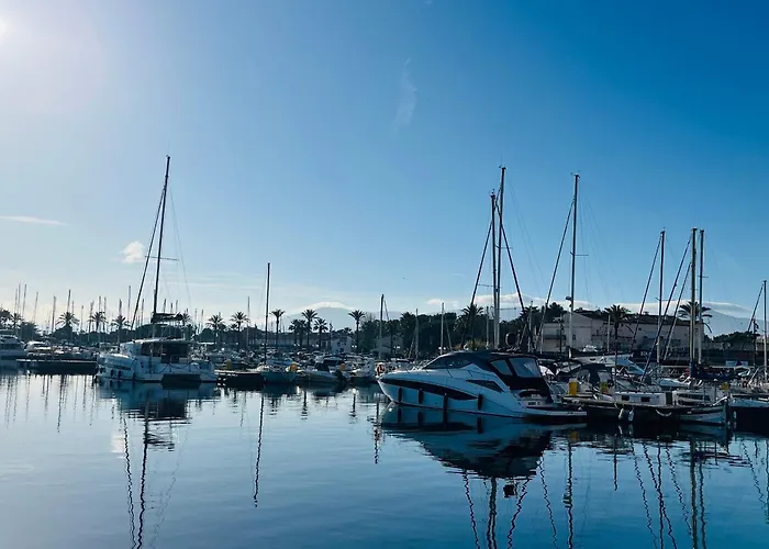Saint-cyprien : T3 Moderne Proche Avec Parking Prive - Fr-1-309-549